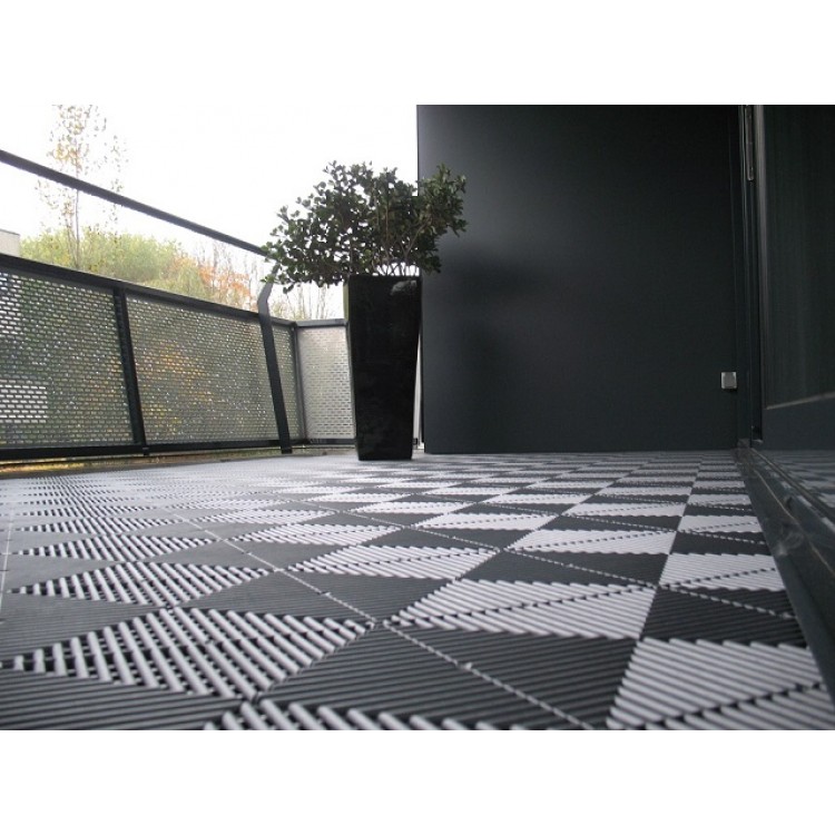 Balkonfliesen Balkonbelag│Kunststoff Klickfliesen│für € 30.00 pro qm